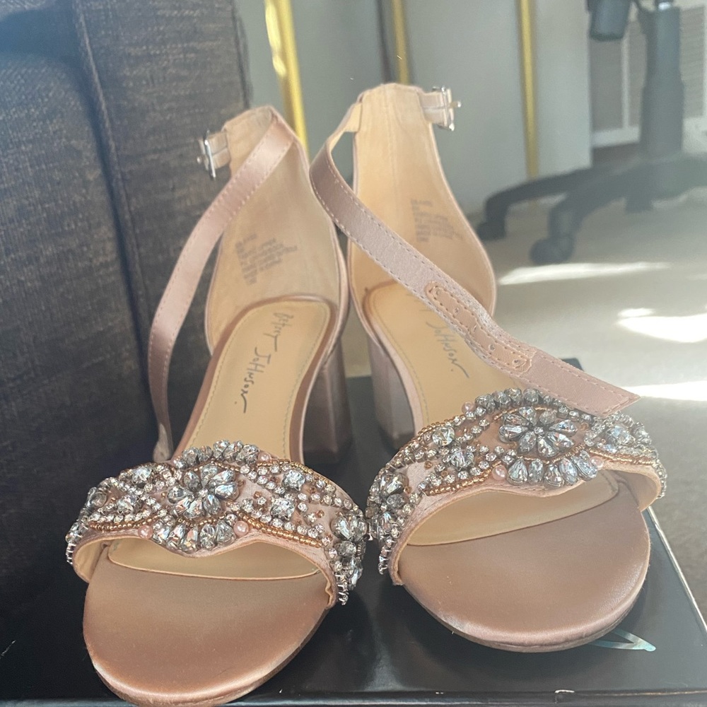 NWT Betsey Johnson Women's Mel Block Heel Evening Sandal